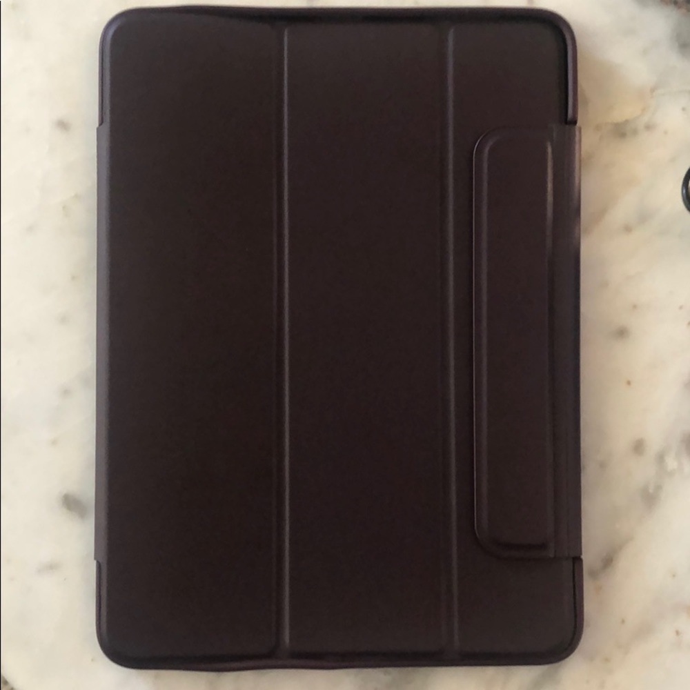 Otterbox Symmetry 360 iPad Pro 11" Case